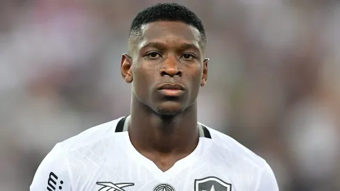 Luiz Henrique ex-jogador do Botafogo durante partida contra o Fluminense no estadio Maracana pelo campeonato Brasileiro A 2024. Foto: Thiago Ribeiro/AGIF