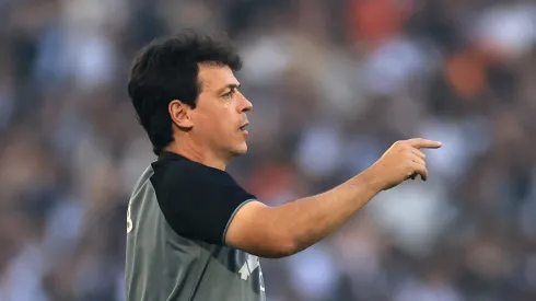 — Fernando Diniz passa a ser muito questionado após perda do título da Copa do Brasil
Foto: Buda Mendes/Getty Images