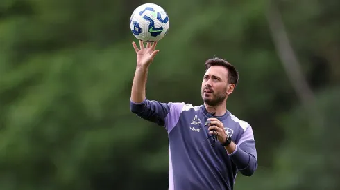 Davide Ancelotti durante treinamento realizado no Botafogo