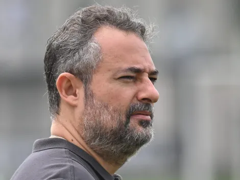 Alexandre Mattos prepara anúncios de saídas no Santos