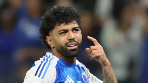 Gabriel Barbosa Gabigol jogador do Cruzeiro comemora seu gol durante partida contra o Flamengo no estadio Mineirao pelo campeonato Brasileiro A 2025.