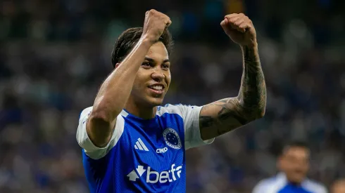 Kaio Jorge comemorando gol pelo Cruzeiro. Foto: Fernando Moreno/AGIF