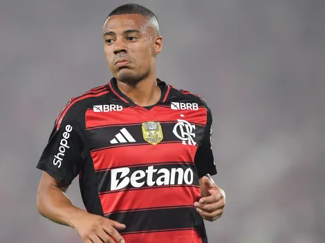 Flamengo avisa ao staff que De La Cruz segue nos planos