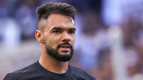 Raniele em campo pelo Corinthians. Foto: Marcello Zambrana/AGIF