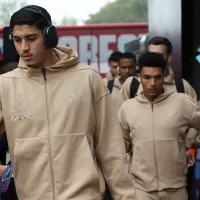 Flamengo define contratação de ex-Botafogo que está no Nottingham Forest e tenta empréstimo de Jair