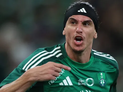 Palmeiras estuda trazer Roger Ibañez como substituto de Micael