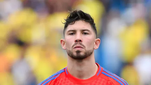 Felipe Loyola em campo pela Seleção do Chile.