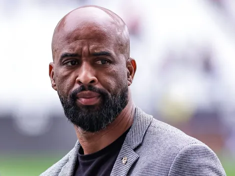 Corinthians anuncia oficialmente a saída de Fabinho Soldado