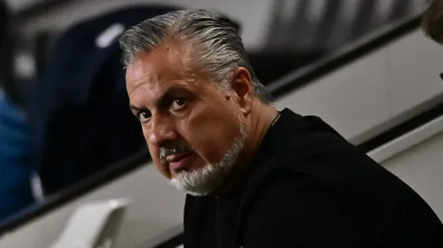 José Boto e Filipe Luís devem avaliar os garotos no início do Campeonato Carioca.