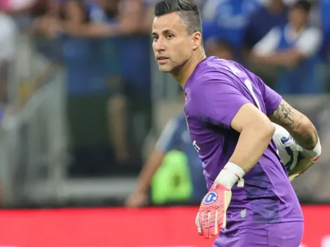 Diretoria do Fluminense descarta pressa e só mira goleiro em cenário específico