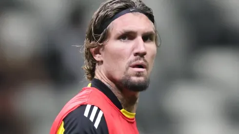 Lyanco tem nova data para retornar