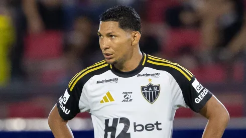 Rony jogador do Atlético-MG lamenta durante partida contra o Bragantino no estadio Cicero De Souza Marques pelo campeonato Brasileiro A 2025. Foto: Joisel Amaral/AGIF