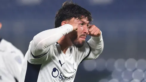 Volante tem o futuro incerto – Foto: Christian Alvarenga/Getty Images.