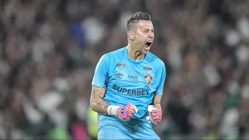 Fábio segue jogando em alto nível no Fluminense. Foto: Thiago Ribeiro/AGIF