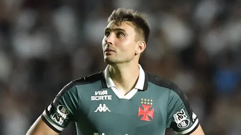 Daniel Fuzato em campo pelo Vasco. Foto: Thiago Ribeiro/AGIF