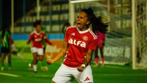 Katrine vai defender o Santos em 2026 – Foto: Lara Vantzen/Internacional