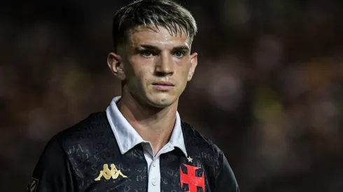 Ex-Vasco, Orellano deve mudar de ares em 2026 – Foto: Thiago Ribeiro/AGIF