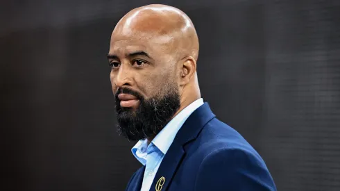 Fabinho Soldado diretor do Corinthians durante aquecimento antes da partida contra o Vitoria no estadio Arena Corinthians pelo campeonato Brasileiro A 2025. Foto: Fabio Giannelli/AGIF