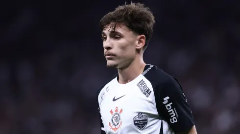 Breno Bidon, jogador do Corinthians, durante partida contra o Palmeiras no estadio Arena Corinthians pelo campeonato Brasileiro A 2025. Foto: Marcello Zambrana/AGIF