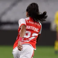 Próxima do Santos, Katrine se despede do Internacional e encerra ciclo no Beira-Rio