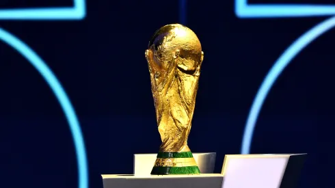 Troféu da Copa do Mundo. (Photo by Mandel NGAN – Pool/Getty Images)