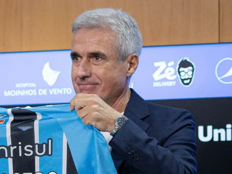 Luís Castro pede contratação de Júnior Santos, do Atlético-MG