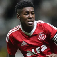 Internacional quer zagueiro para repor saída de Vitão e define valor para trazer reforço