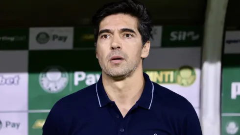 Abel Ferreira no comando técnico do Palmeiras – Foto: Marcello Zambrana/AGIF