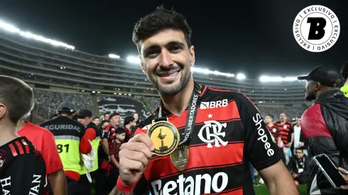 Arrascaeta comemora tetra da Libertadores do Flamengo. Foto: Rodrigo Valle/Getty Images