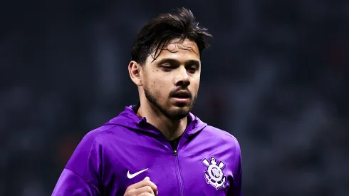 Romero durante partida do Timão na Copa do Brasil 2025