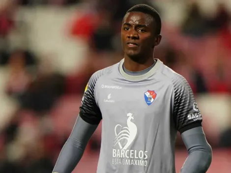 Goleiro Andrew, do Gil Vicente, é a bola da vez do Flamengo