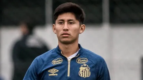 Miguelito, meia-atacante boliviano do Santos