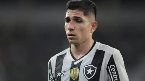 Savarino fez sucesso no Botafogo em 2024, mas caiu de rendimento