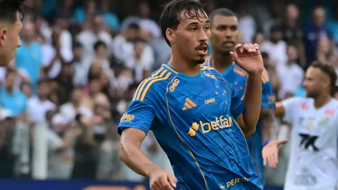 Japa, do Cruzeiro, entrou na mira do Internacional – Foto: Jota Erre/AGIF