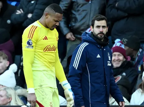 Ex-Botafogo, John falha de forma bizarra em partida na Inglaterra