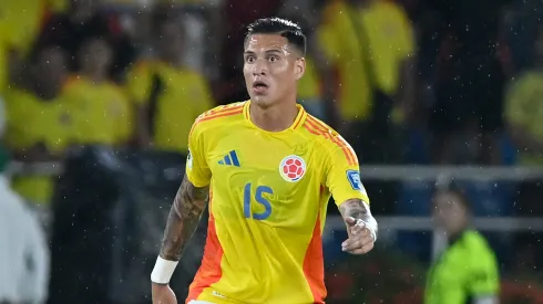 Juan Portiila, volante do Athlético Paranaense em partida pela seleção colombiana (Foto: Gabriel Aponte/Getty Images)