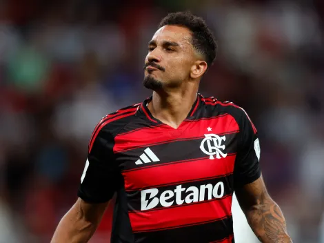 Danilo é homenageado pela Juventus e promete retorno ao clube