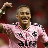 Vitinho não se reapresenta no Inter e Santos acompanha situação do atacante