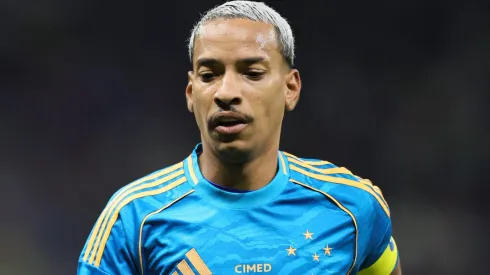 Matheus Pereira tem contrato até o meio do ano com o Cruzeiro