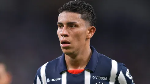 Johan Rojas deve chegar por empréstimo até o final de dezembro