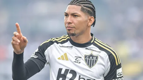 Rony ficou mais próximo do Santos.