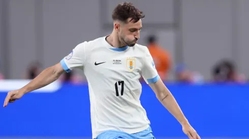 Risco de perder a Copa do Mundo pesou no empréstimo de Matías Viña (Photo by Mike Stobe)