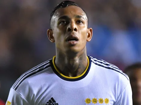 Alvo do Santos, Sebastian Villa fica próximo do River Plate