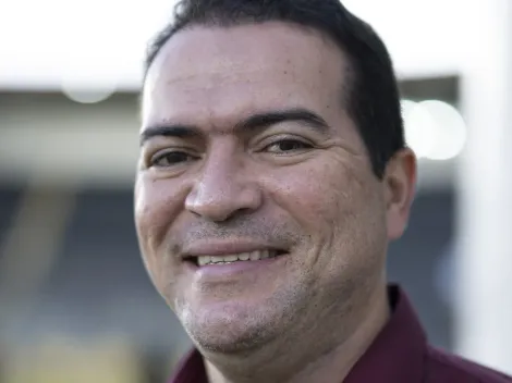 Marcelo Paz vai anunciar rescisão de Fagner no Corinthians