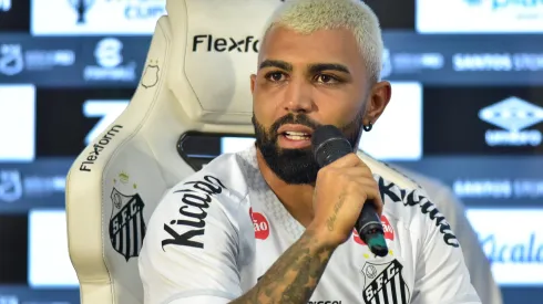 Gabigol durante apresentação no Cruzeiro