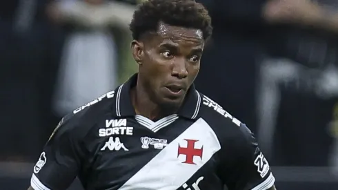 Volante fez bons jogos em 2025 – Foto: Ricardo Moreira/Getty Images.