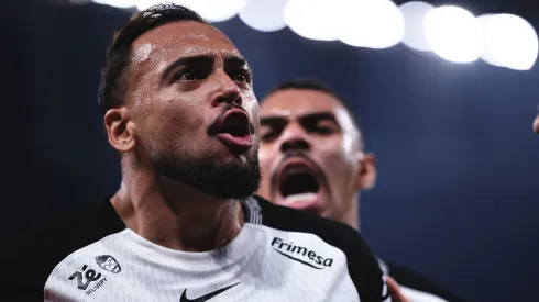 Maycon deixa o Corinthians em sua 2ª passagem com 140 jogos – Foto: Ettore Chiereguini/AGIF