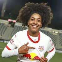 Internacional anuncia a contratação da zagueira Débora até o final de 2027