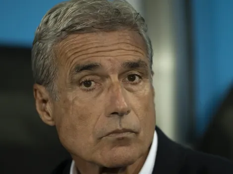 Luís Castro aponta carência do Grêmio e indica urgência em contratação