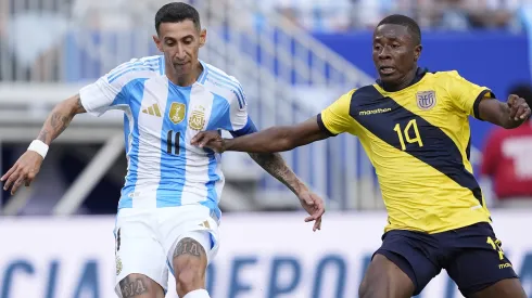 Alan Minda (direita) costuma ser convocado com frequência no Equador.